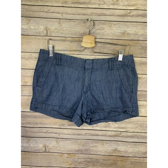 Old Navy Womens 8 Chambray Shorts Flat Front Blue - Picture 1 of 10